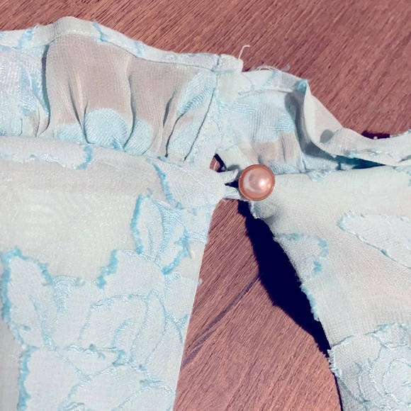 Rahi mini long sleeve lace dress - Picture 4 of 4